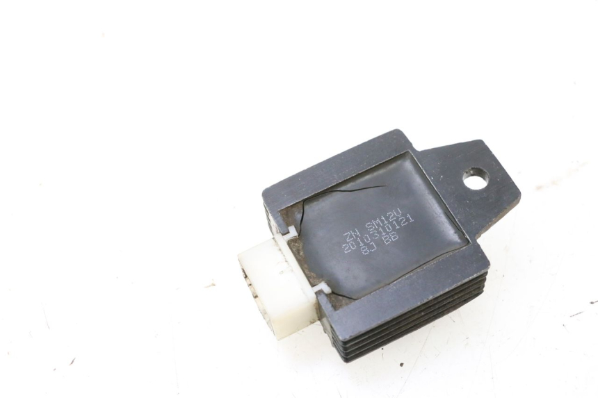 photo de REGULADOR DE CARGA JM MOTORS EVOLIS 4T 50 (2018 - 2022) - Zoom do estado de desgaste