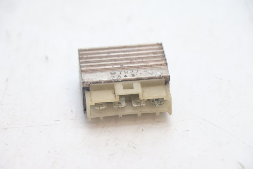 photo de REGULADOR DE CARGA MBK EVOLIS 80 (1993 - 1999) - Zoom do estado de desgaste