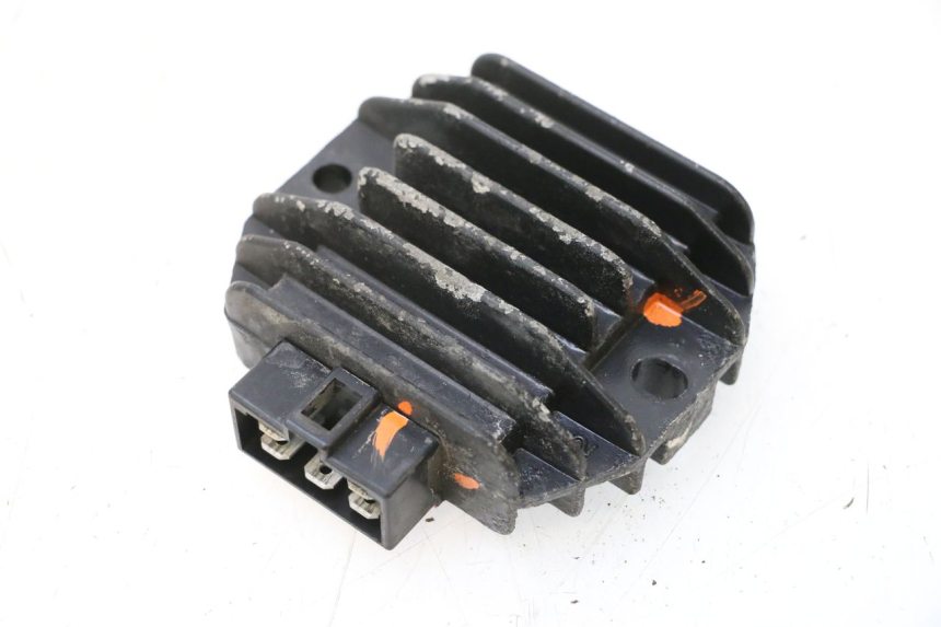 photo de REGULADOR DE CARGA KEEWAY F-ACT FACT EVO 50 (2020 - 2026) - Vista principal