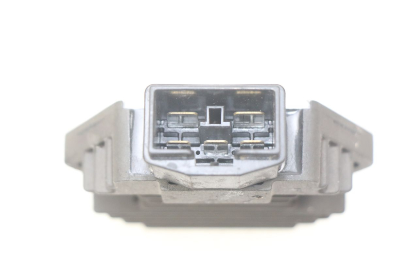 photo de REGULADOR DE CARGA HONDA FES PANTHEON 2T 125 (1998 - 2002) - Outro ângulo de visão
