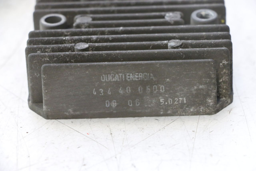 photo de REGULADOR DE CARGA HONDA FES PANTHEON 125 (2003 - 2007) - Pontos de fixação