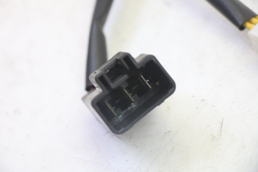 photo de REGULADOR DE CARGA HONDA FES S-WING SWING ABS 125 (2007 - 2015) - Ampliação técnica