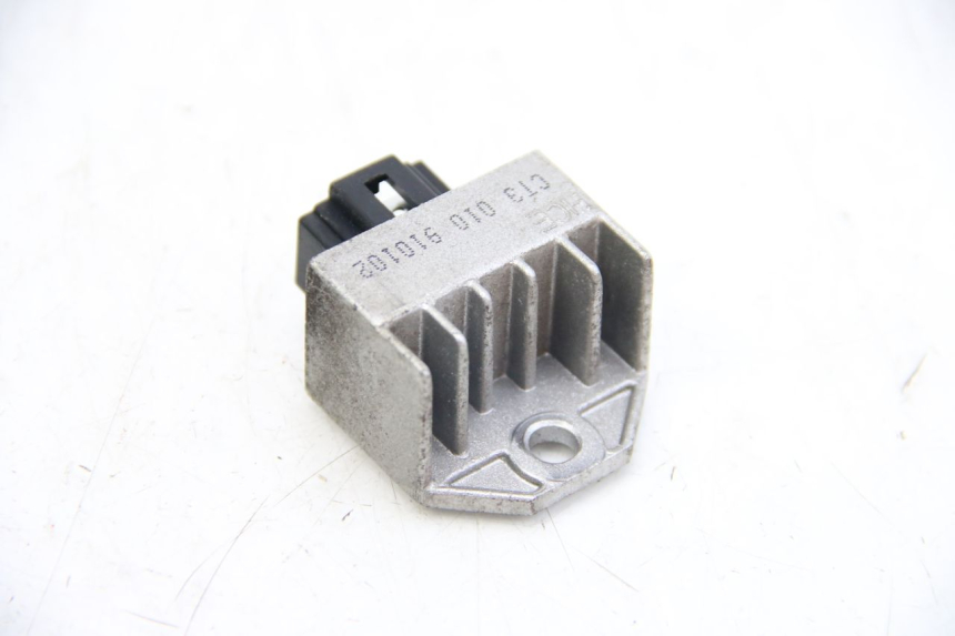 photo de REGULADOR DE CARGA SYM FIDDLE 2 125 (2010 - 2013) - Detalhe da peça
