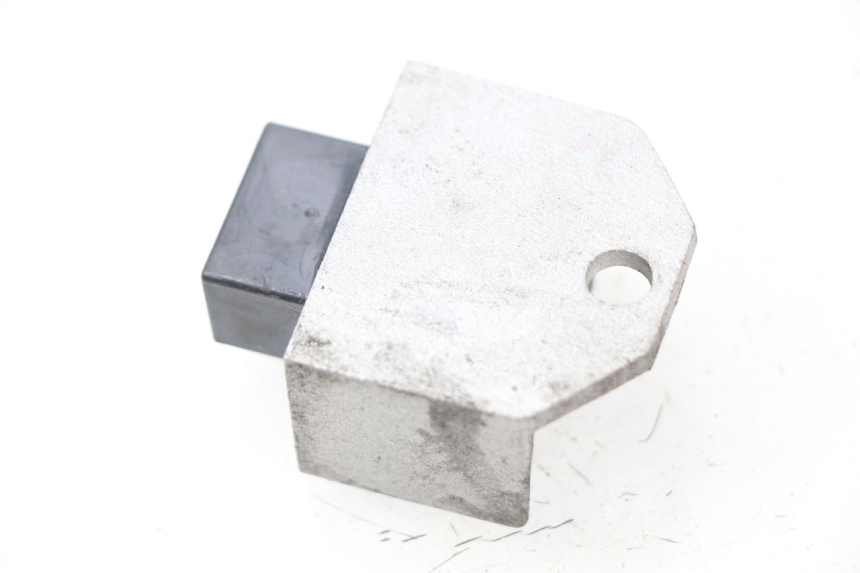photo de REGULADOR DE CARGA SYM FIDDLE 2 50 (2008 - 2013) - Detalhe da peça
