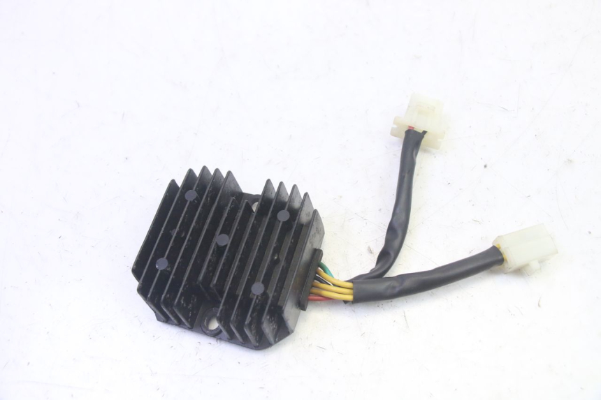 photo de REGULADOR DE CARGA SYM FIDDLE 3 III 125 (2014 - 2020) - Detalhe da peça