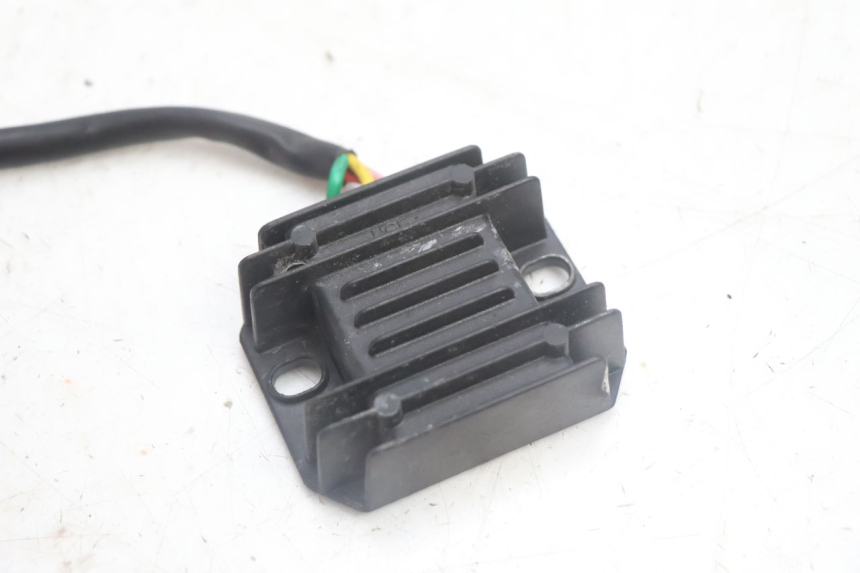 photo de REGULADOR DE CARGA SYM FIDDLE 3 III 50 (2014 - 2020) - Detalhe da peça