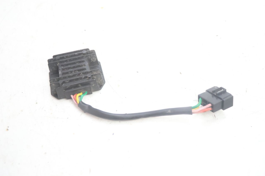 photo de REGULADOR DE CARGA SYM FIDDLE 3 III 50 (2014 - 2020) - Zoom do estado de desgaste