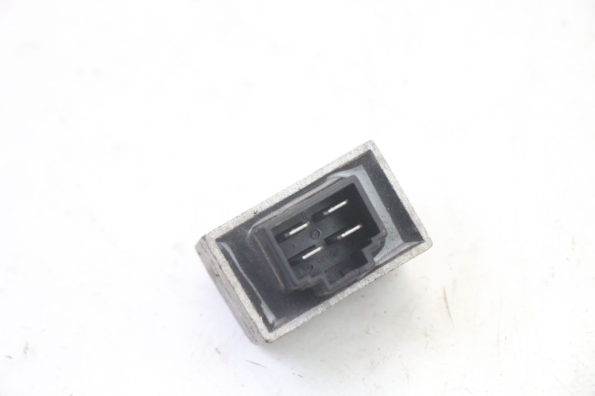 photo de REGULADOR DE CARGA SYM FIDDLE 125 (2008 - 2010) - Zoom do estado de desgaste