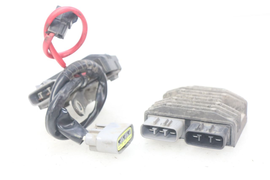 photo de REGULADOR DE CARGA YAMAHA FJR ABS 1300 (2006 - 2012) - Outro ângulo de visão