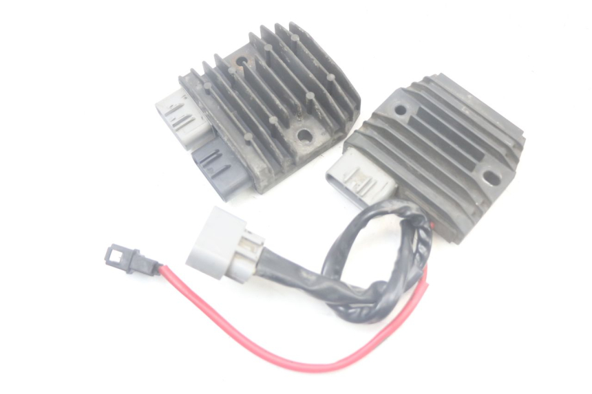 photo de REGULADOR DE CARGA YAMAHA FJR ABS 1300 (2006 - 2012) - Detalhe da peça
