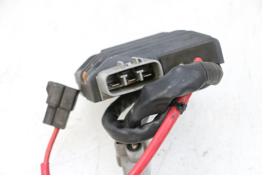 photo de REGULADOR DE CARGA YAMAHA FJR ABS 1300 (2006 - 2012) - Zoom do estado de desgaste