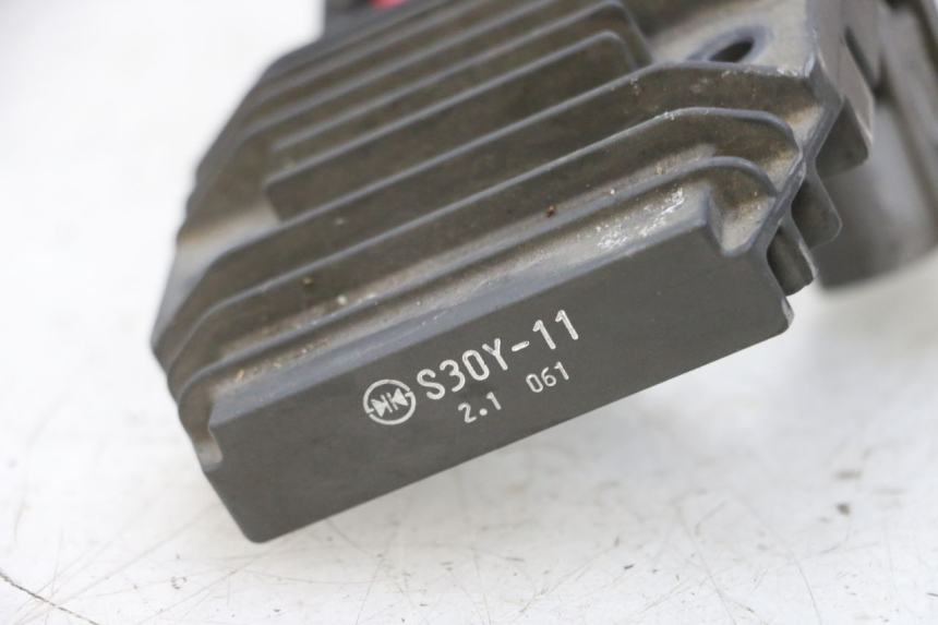photo de REGULADOR DE CARGA YAMAHA FJR ABS 1300 (2006 - 2012) - Ampliação técnica