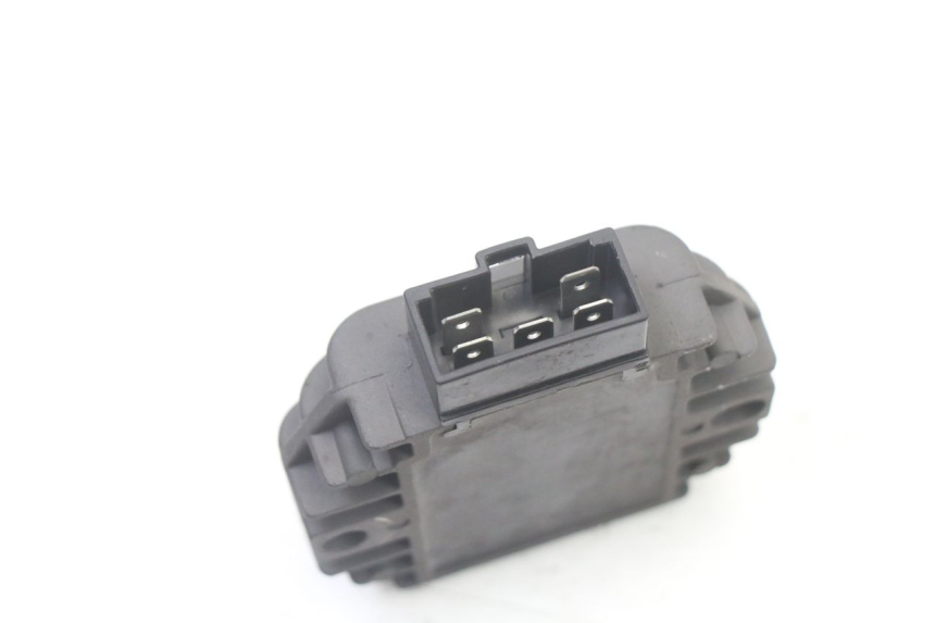 photo de REGULADOR DE CARGA MBK FLAME X 125 (2007 - 2016) - Zoom do estado de desgaste