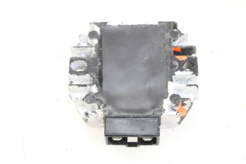 photo de REGULADOR DE CARGA MBK FLAME X 125 (2007 - 2016) - Outro ângulo de visão