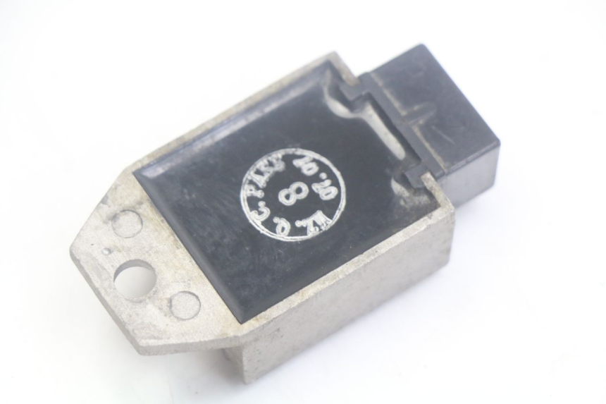 photo de REGULADOR DE CARGA BAOTIAN FRESH 50 (2004 - 2012) - Zoom do estado de desgaste