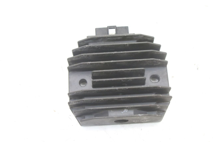 photo de REGULADOR DE CARGA YAMAHA FZ6 FAZER S2 600 (2007 - 2011) - Detalhe da peça