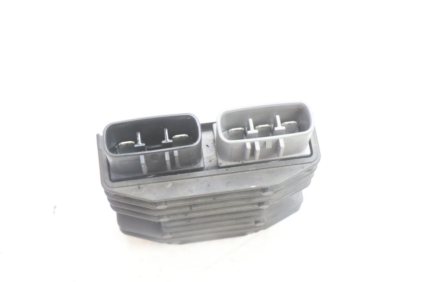 photo de REGULADOR DE CARGA YAMAHA FZ8 800 (2010 - 2016) - Outro ângulo de visão