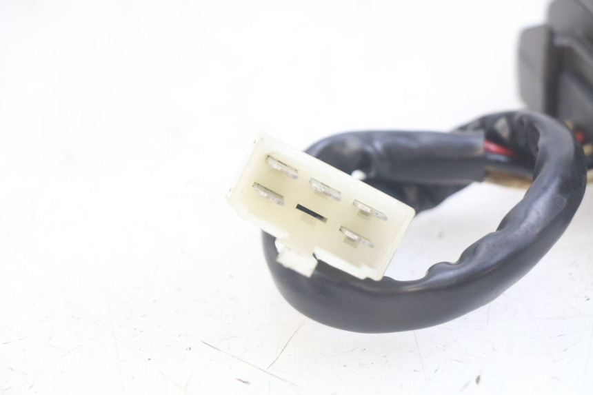 photo de REGULADOR DE CARGA YAMAHA FZS FAZER 600 (1998 - 2001) - Zoom do estado de desgaste