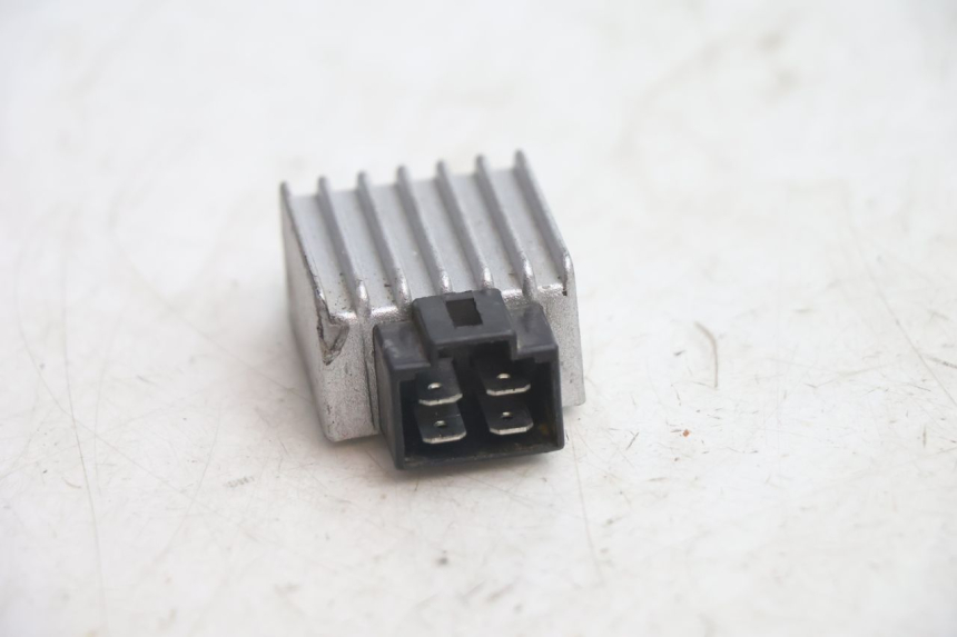 photo de REGULADOR DE CARGA VASTRO GP 2T 50 (2013 - 2017) - Zoom do estado de desgaste