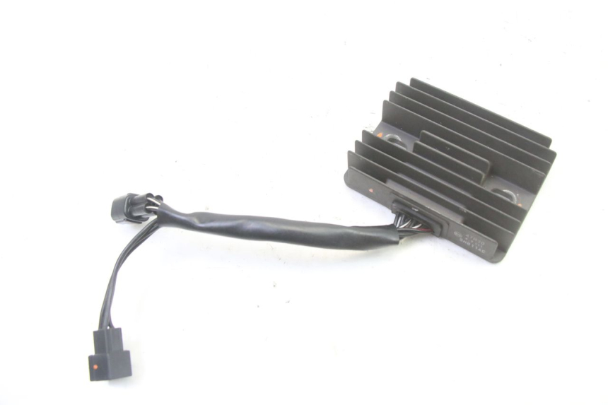 photo de REGULADOR DE CARGA SUZUKI GSR 750 (2011 - 2017) - Zoom do estado de desgaste