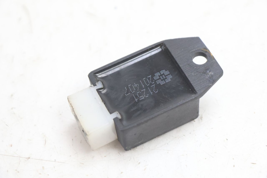 photo de REGULADOR DE CARGA EUROCKA GTR 50 (2007 - 2017) - Outro ângulo de visão