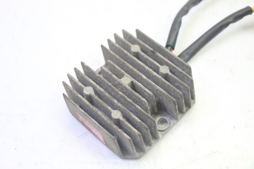photo de REGULADOR DE CARGA SYM GTS EVO 125 (2009 - 2013) - Detalhe da peça