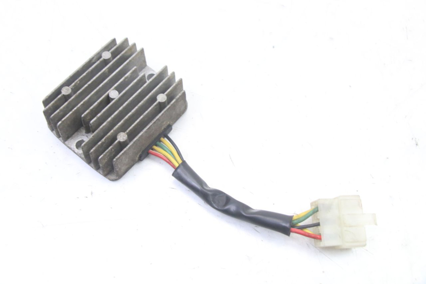 photo de REGULADOR DE CARGA HONDA MTX TC02 125 (1987 - 1989) - Detalhe da peça