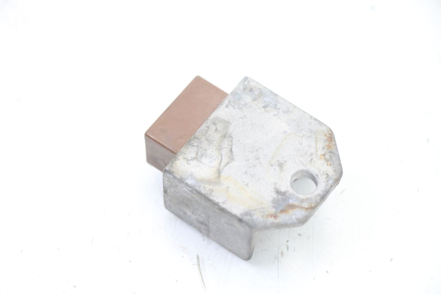 photo de REGULADOR DE CARGA HONDA SCV LEAD 100 (2003 - 2007) - Outro ângulo de visão