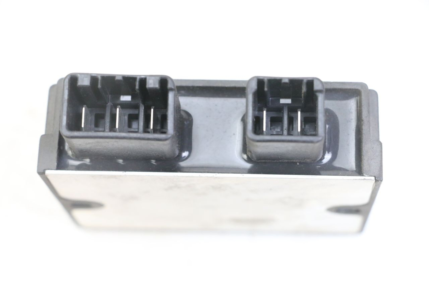 photo de REGULADOR DE CARGA HONDA SH i 300 (2015 - 2020) - Zoom do estado de desgaste