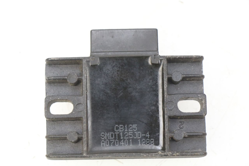 photo de REGULADOR DE CARGA HAOTIAN HT125T-2 125 - Detalhe da peça