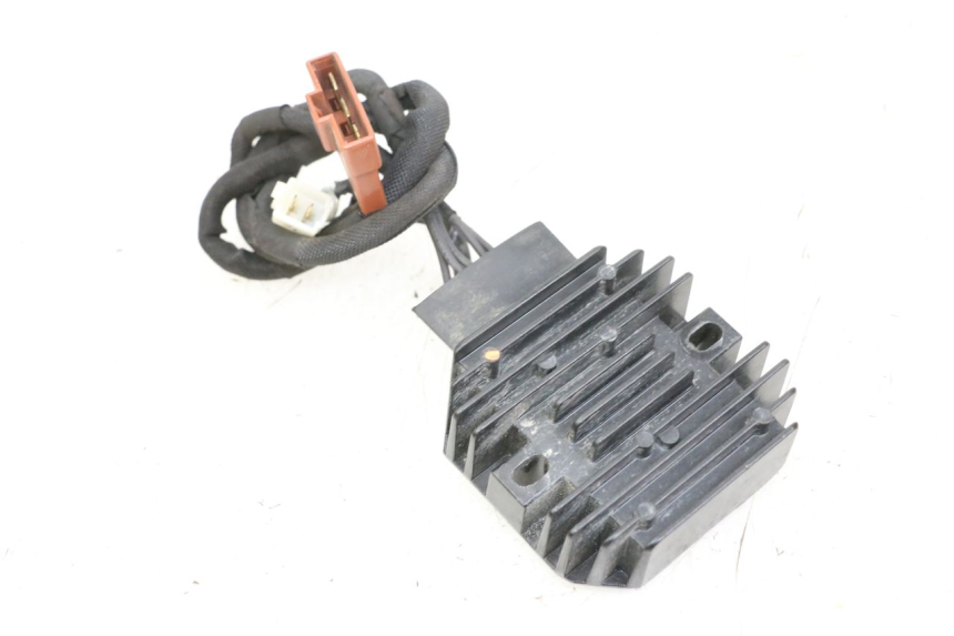 photo de REGULADOR DE CARGA HUSQVARNA SVARTPILEN 401 (2018 - 2023) - Ampliação técnica