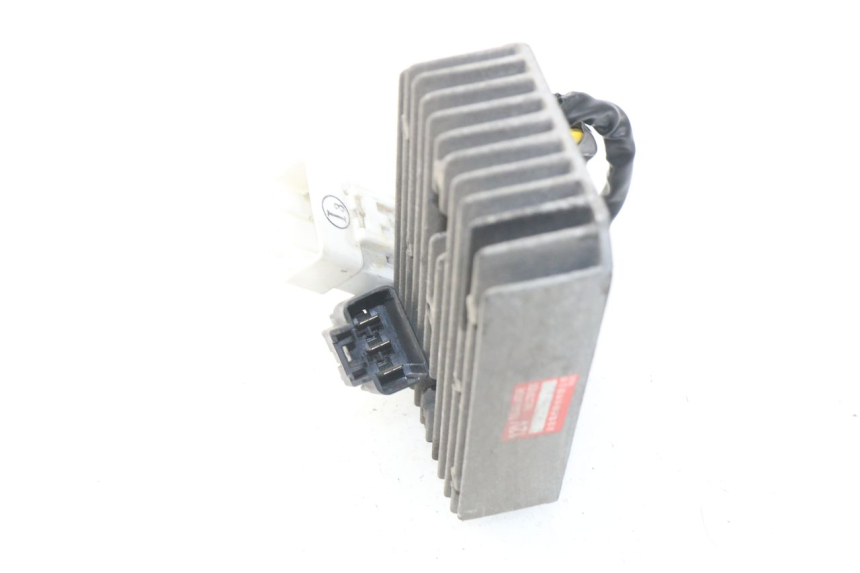 photo de REGULADOR DE CARGA SYM JOYMAX 250 (2013 - 2017) - Detalhe da peça