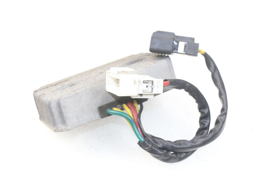 photo de REGULADOR DE CARGA SYM JOYMAX 250 (2013 - 2017) - Vista geral