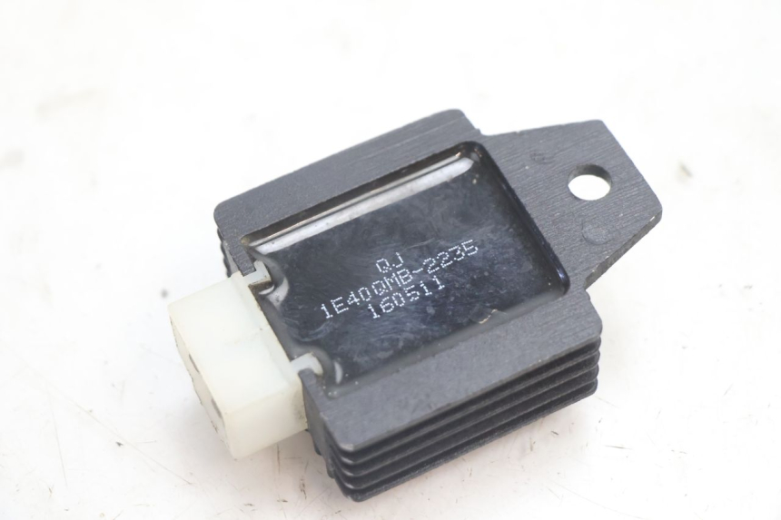 photo de REGULADOR DE CARGA RIDE JUMP 2T 50 (2012 - 2017) - Outro ângulo de visão