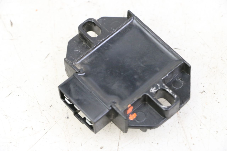 photo de REGULADOR DE CARGA KEEWAY K-LIGHT KLIGHT 125 (2018 - 2025) - Zoom do estado de desgaste