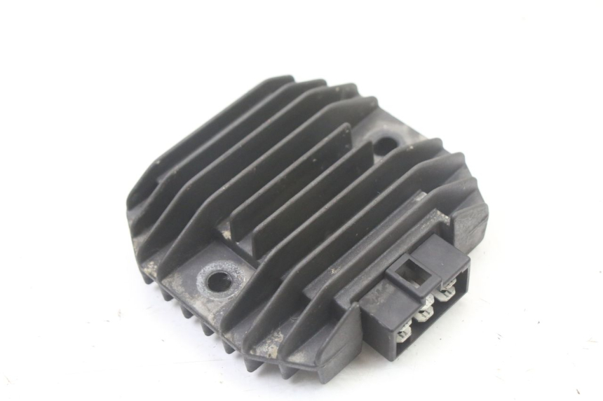 photo de REGULADOR DE CARGA KAWASAKI ZR7 ZR-7 S 750 (1999 - 2004) - Vista principal