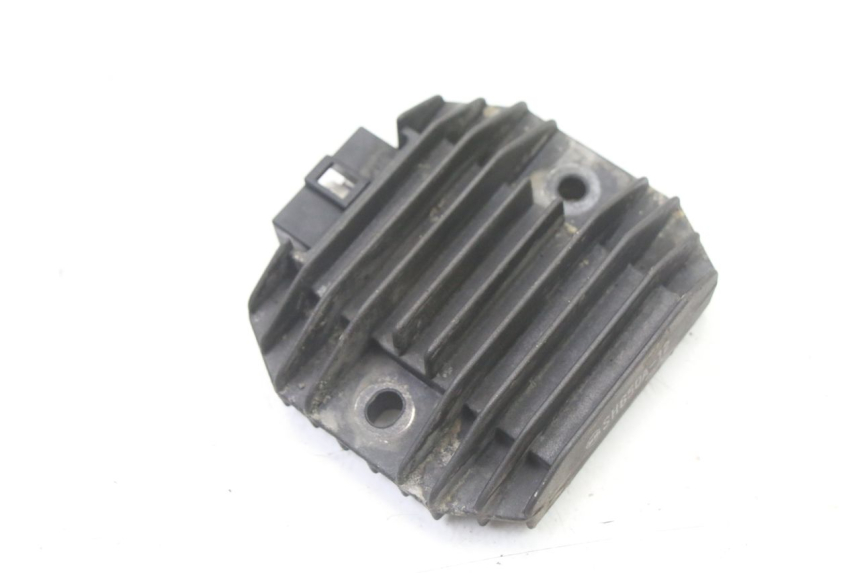 photo de REGULADOR DE CARGA KAWASAKI ZR7 ZR-7 S 750 (1999 - 2004) - Detalhe da peça
