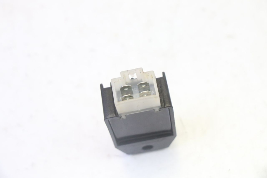 photo de REGULADOR DE CARGA PEUGEOT KISBEE 2T 50 (2010 - 2017) - Zoom do estado de desgaste