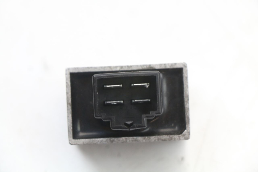 photo de REGULADOR DE CARGA PEUGEOT KISBEE 4T 50 (2010 - 2017) - Zoom do estado de desgaste