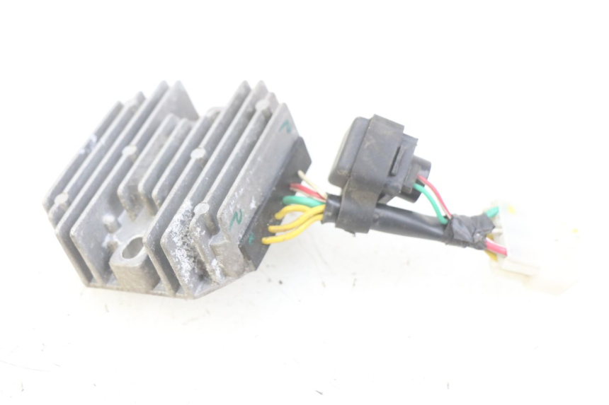 photo de REGULADOR DE CARGA PIAGGIO LIBERTY IGET 4T 50 (2015 - 2020) - Ampliação técnica