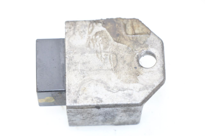 photo de REGULADOR DE CARGA PEUGEOT LUDIX 50 (2005 - 2007) - Detalhe da peça