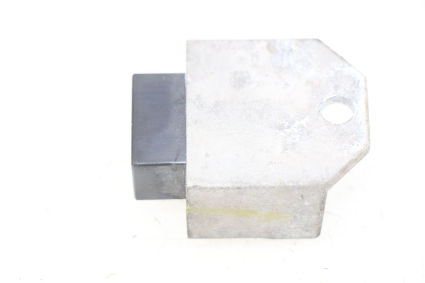 photo de REGULADOR DE CARGA PEUGEOT LUDIX 50 (2008 - 2017) - Detalhe da peça