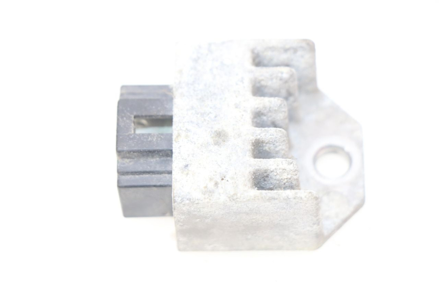 photo de REGULADOR DE CARGA PEUGEOT LUDIX 50 (2008 - 2017) - Detalhe da peça