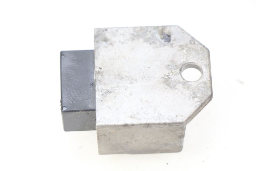 photo de REGULADOR DE CARGA PEUGEOT LUDIX 50 (2008 - 2017) - Detalhe da peça
