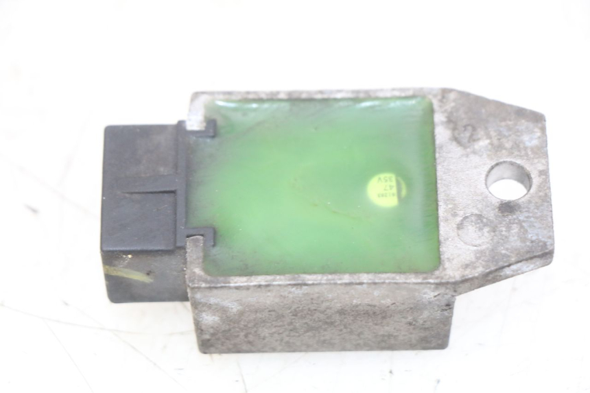 photo de REGULADOR DE CARGA PEUGEOT LUDIX 50 (2005 - 2007) - Detalhe da peça