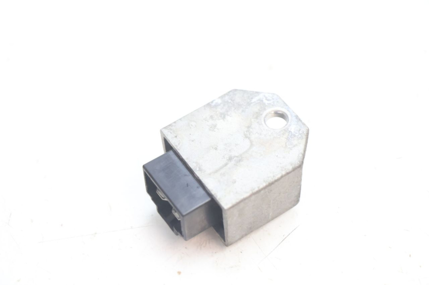 photo de REGULADOR DE CARGA PEUGEOT LUDIX ONE 50 (2004 - 2013) - Outro ângulo de visão