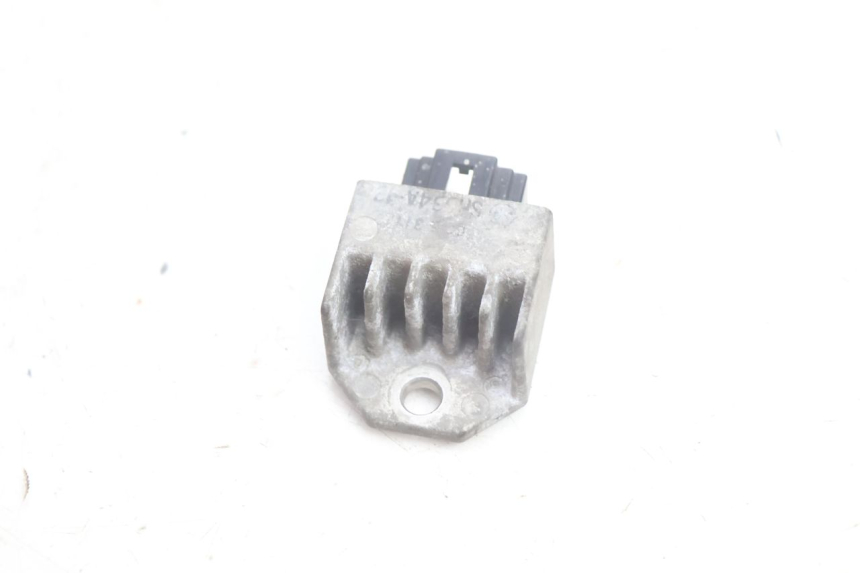 photo de REGULADOR DE CARGA PEUGEOT LUDIX PRO 2T 50 (2010 - 2017) - Detalhe da peça