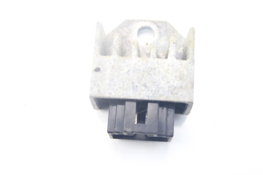 photo de REGULADOR DE CARGA PEUGEOT LUDIX SNAKE 2T 50 (2004 - 2014) - Vista principal
