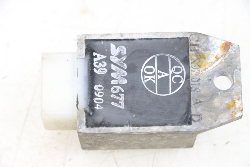 photo de REGULADOR DE CARGA SYM MIO 50 (2005 - 2010) - Zoom do estado de desgaste