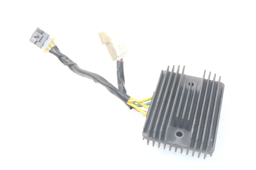 photo de REGULADOR DE CARGA PIAGGIO MP3 HPE 500 (2019 - 2022) - Vista principal
